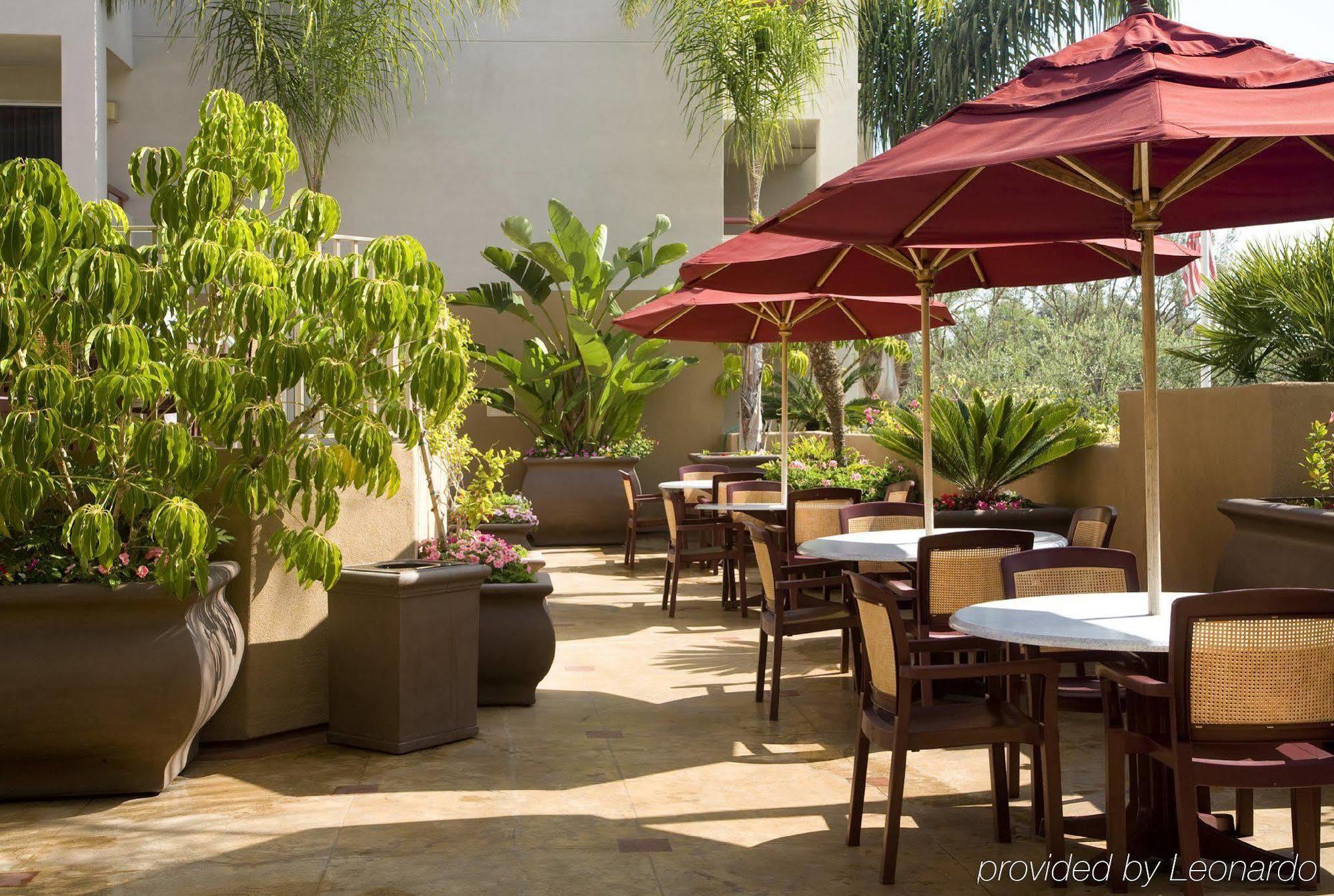 Sommerset Suites Hotel San Diego Restaurant photo